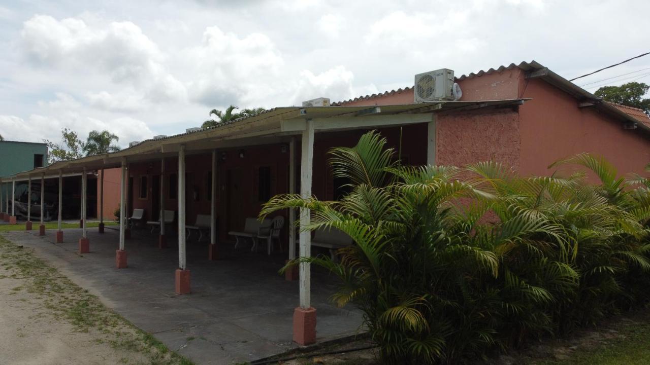 Iate Clube Rio Verde - Ilha Comprida Cananéia Exterior photo