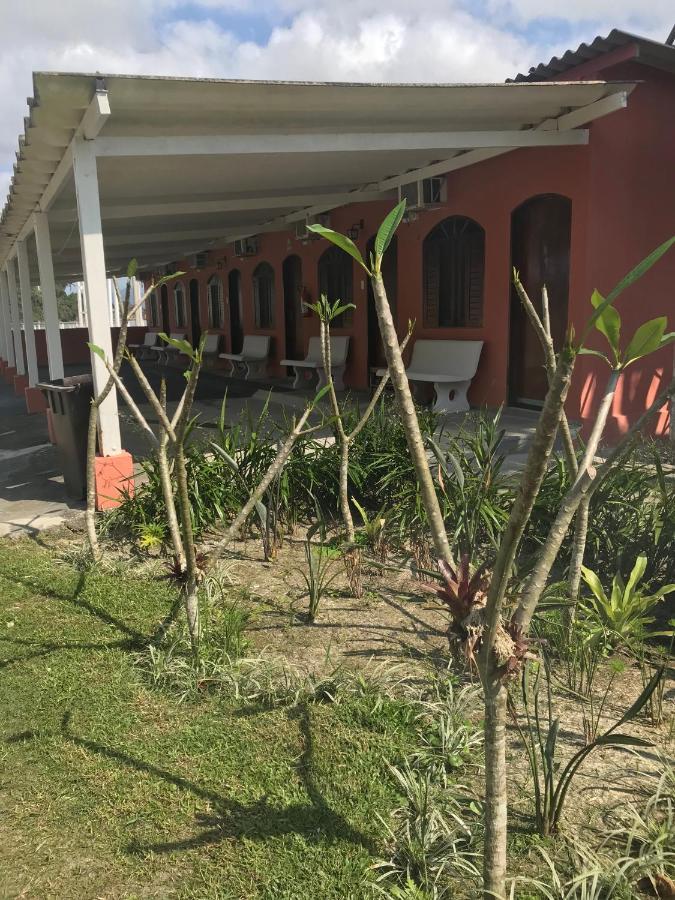 Iate Clube Rio Verde - Ilha Comprida Cananéia Exterior photo